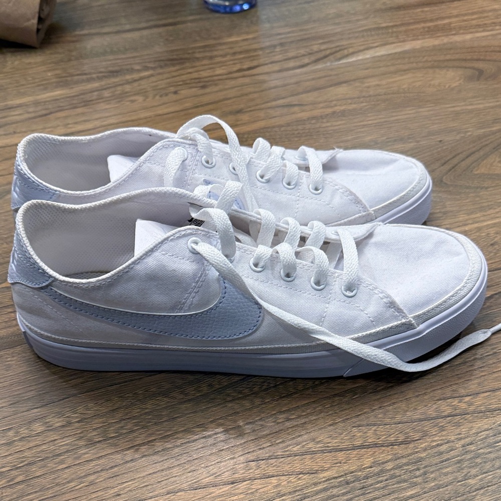 Nike Court Legacy Canvas Sneakers - Picture 5 of 9